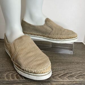 Jimmy Choo Slip-On Espadrilles Shoe. Tan/gold EUR size 40 (US 9) pre-owned.